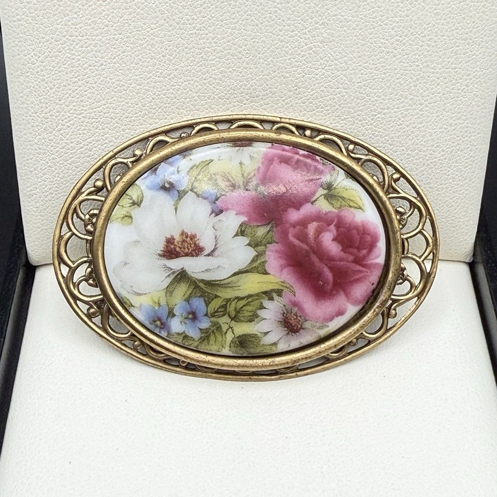 Vintage Porcelain Foral Brooch Gold Tone Openwork Filigree Victorian Revival